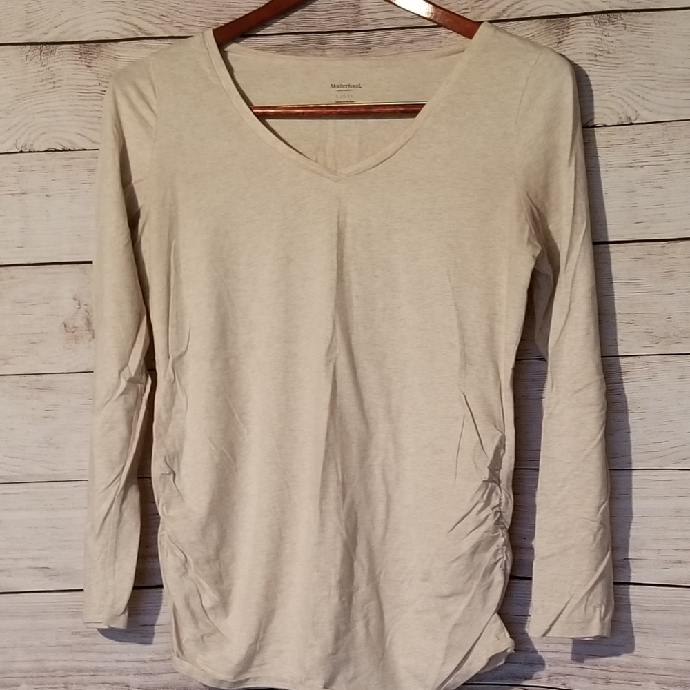 Maternity long sleeve tee tan size leg Motherhood